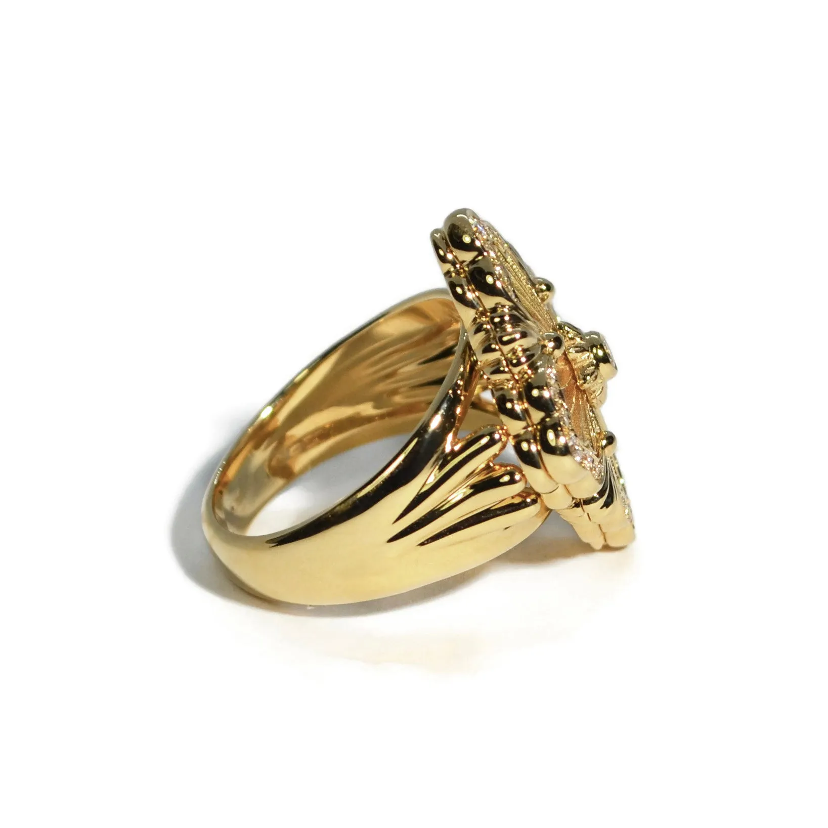 Buccellati - Opera Tulle - Ring with White Mother of Pearl and Diamonds, 18k Yellow Gold