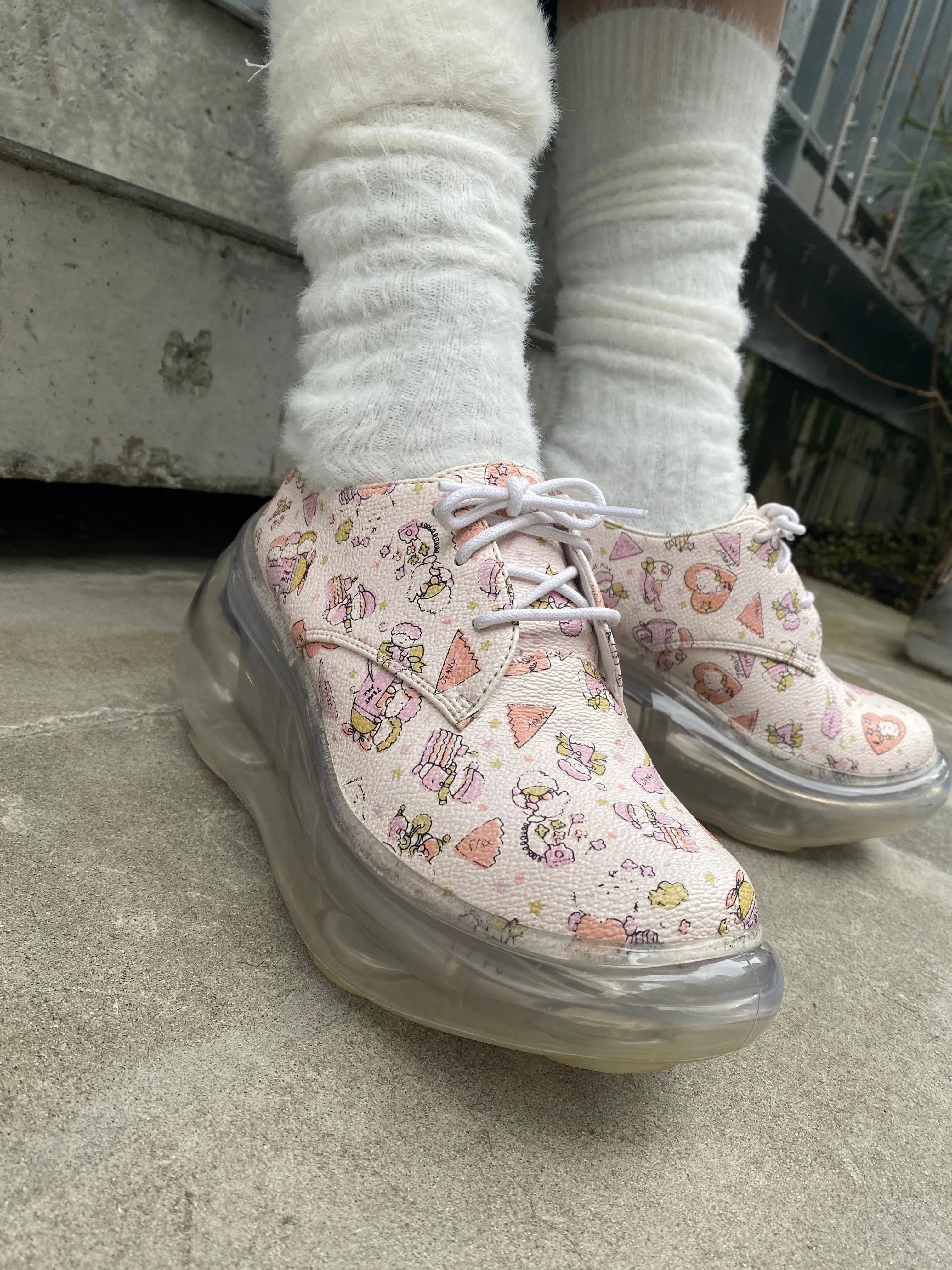 Classic Print Shoes / Pink Cartoon