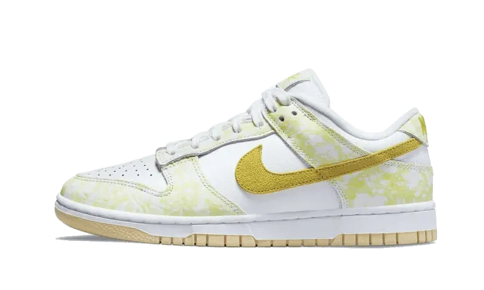 Dunk Low Yellow Strike