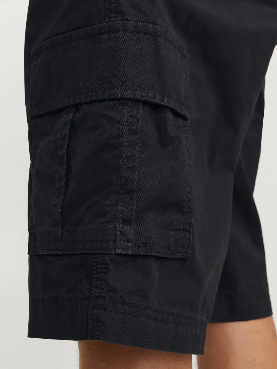 Jack & Jones Mens Cargo Short - Relaxed Fit