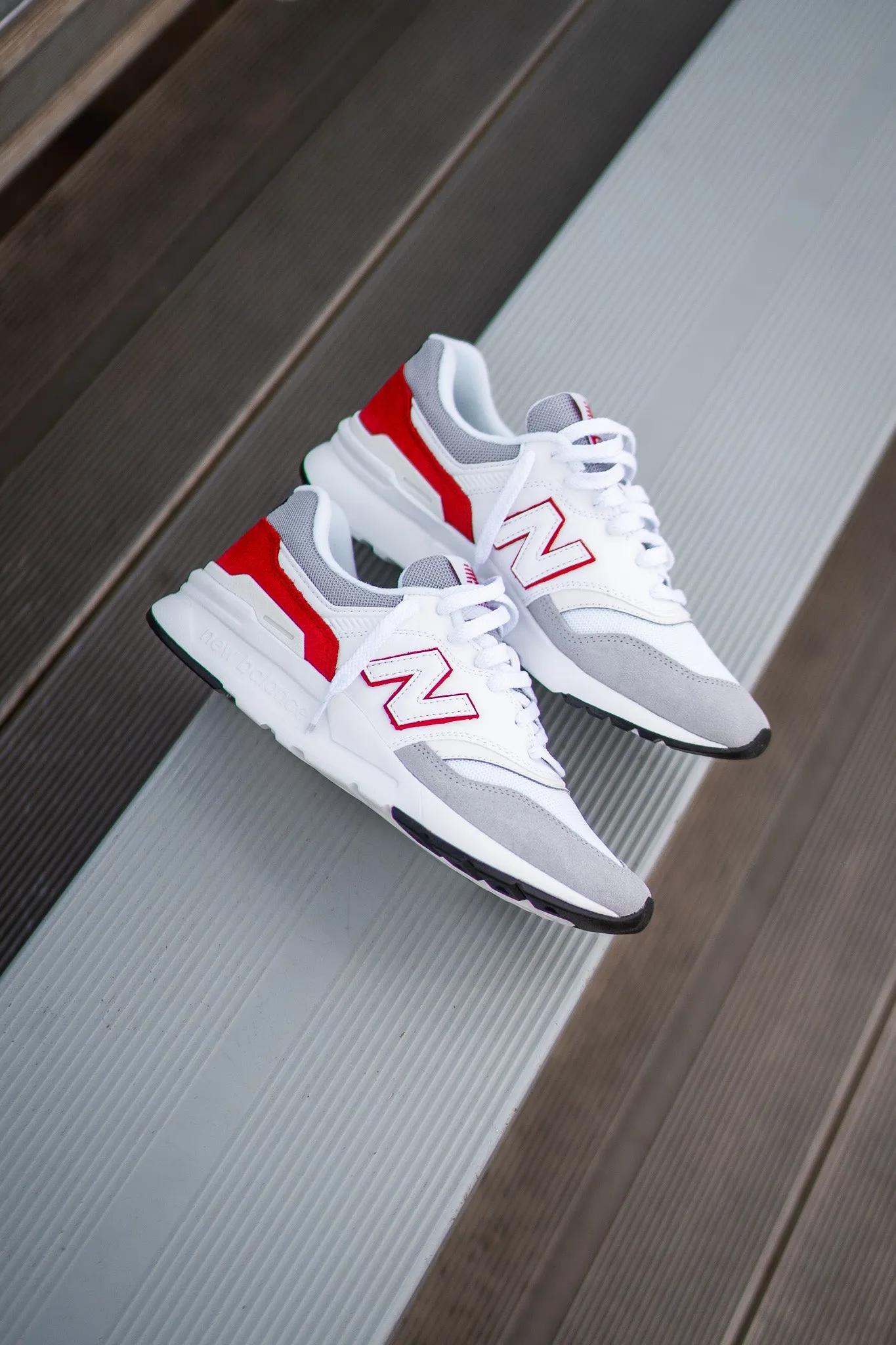 Mens New Balance 997H (White/Red) - CM997HOE