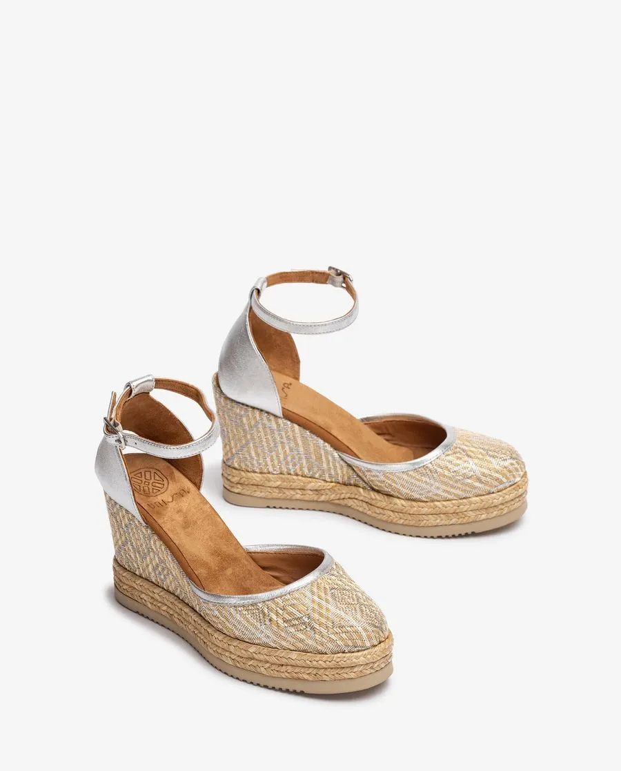 UNISA CAMEO ESPADRILLE SILVER WEDGE