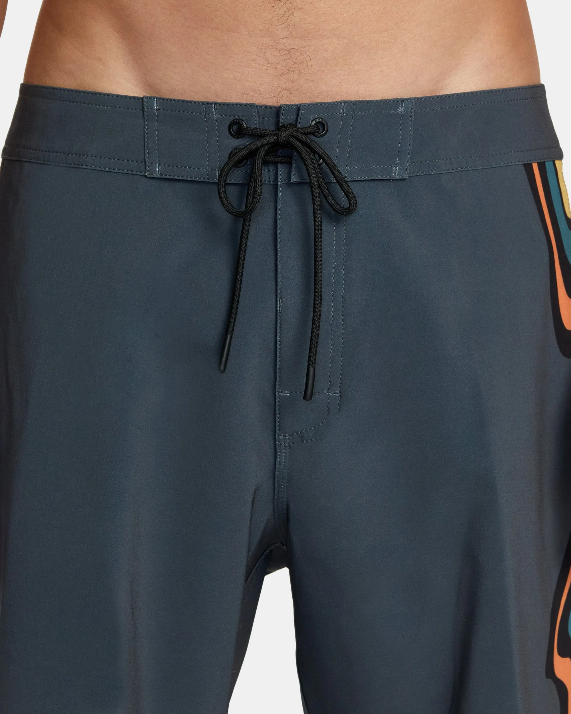 VA 19 Boardshorts - Black Multi